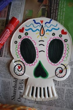 Crafternoons - Day of the Dead Paper Plate Masks!